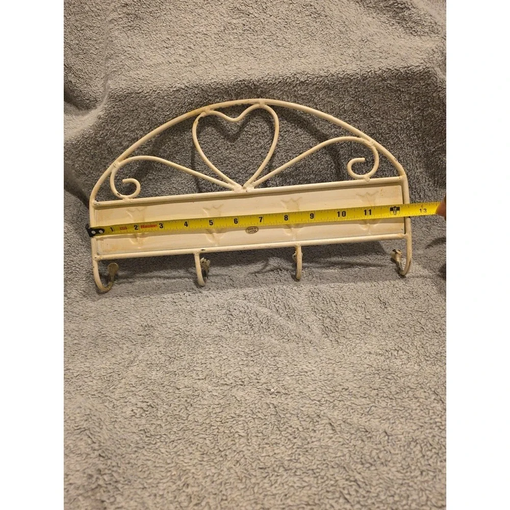 Heart Tulip Off White Metal Distressed Wall Hanging W/Hooks Cottage Farm Grandma